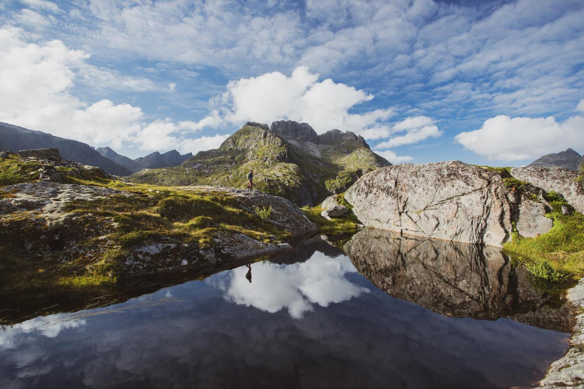 Lofoten Planet Basecamp Villa เซอร์วอเกน ภายนอก รูปภาพ